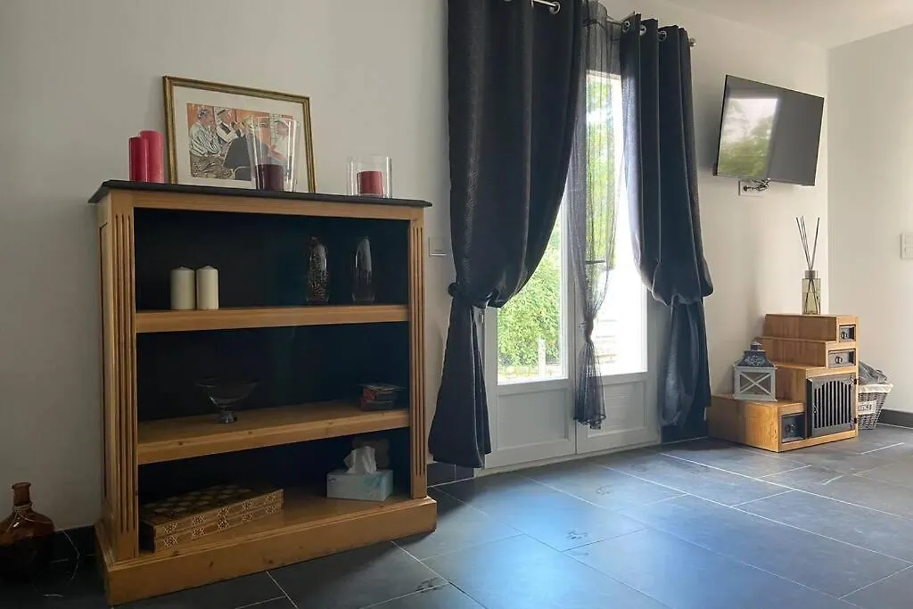Appartement Domaine de la Vie Conte à Rians  0*, Rians (Var) France